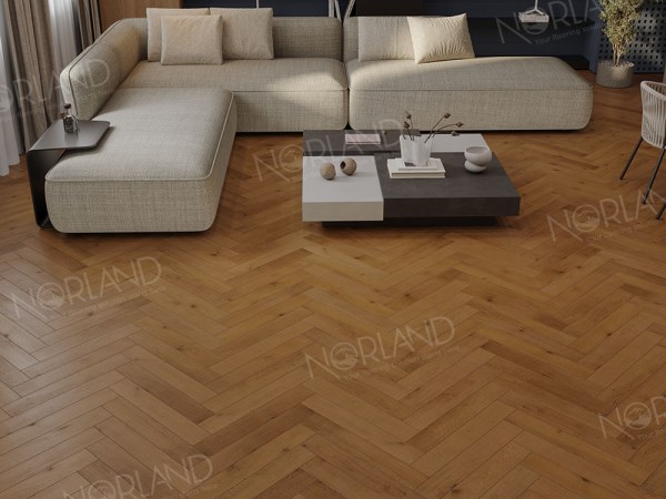 Ламинат Norland - LF304-13 Дуб Помона Herringbone Elegant Strong (Английская елка) в интерьере
