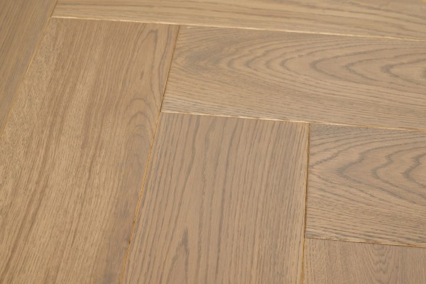 Паркетная доска Тарвуд (Tarwood) - Платина (Английская елка)